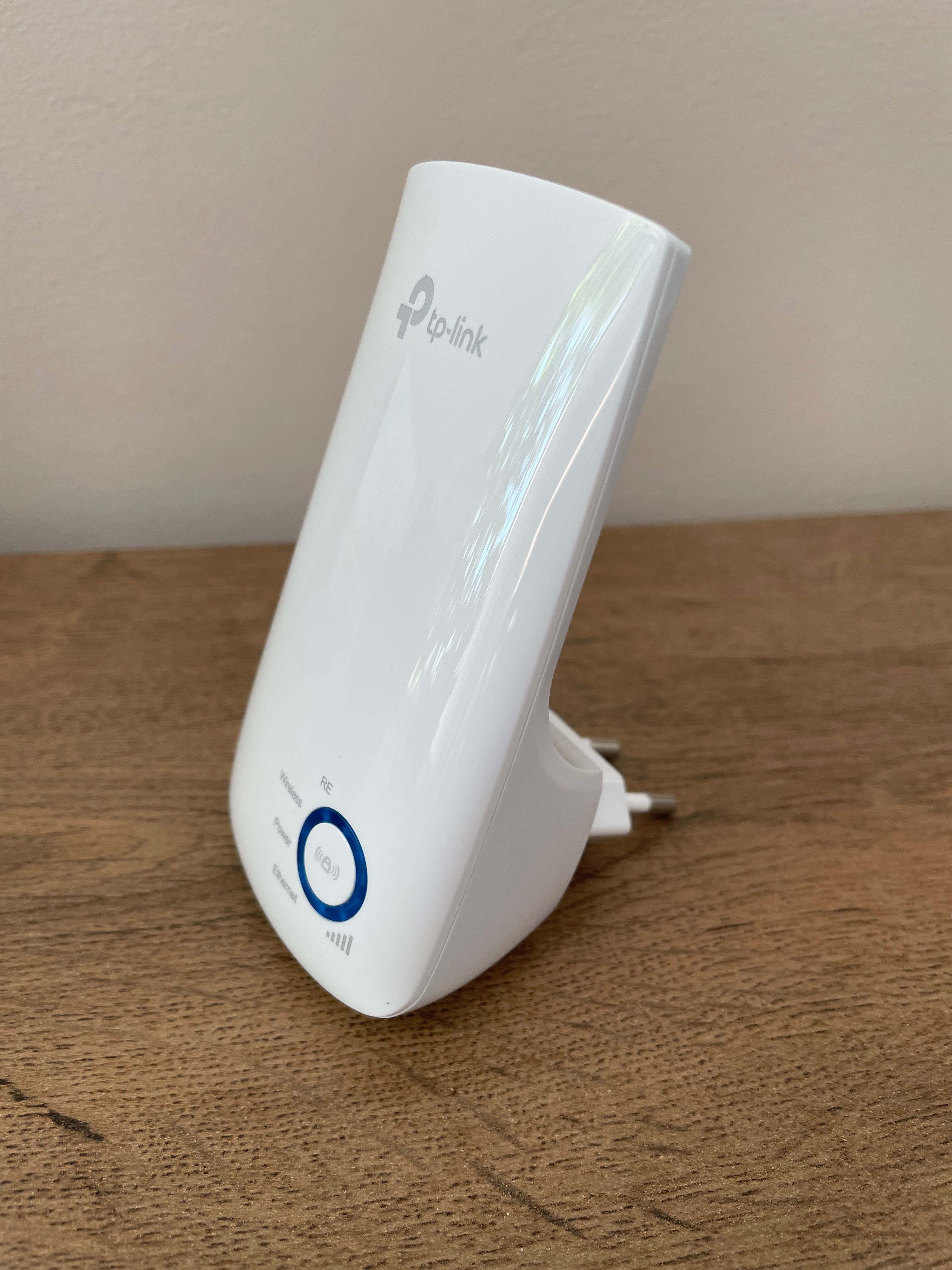 Wi-Fi удължител на обхват TP-Link TL-WA850RE 300 Mbps