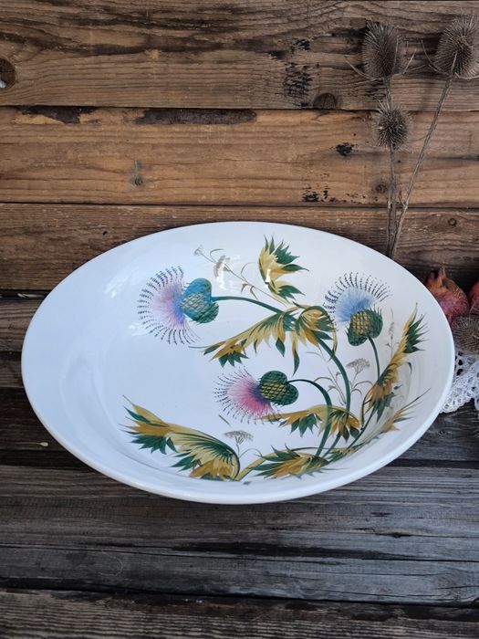 Голяма порцеланова купа