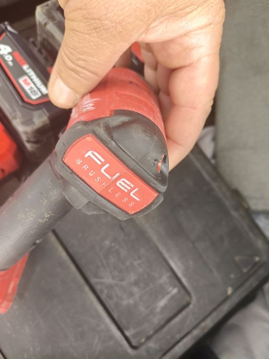 Impact Milwaukee M18 One key brushless, wi-fi, acumulatori noi 4Ah x2