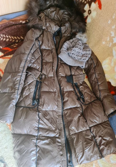 Продам зимнюю куртку