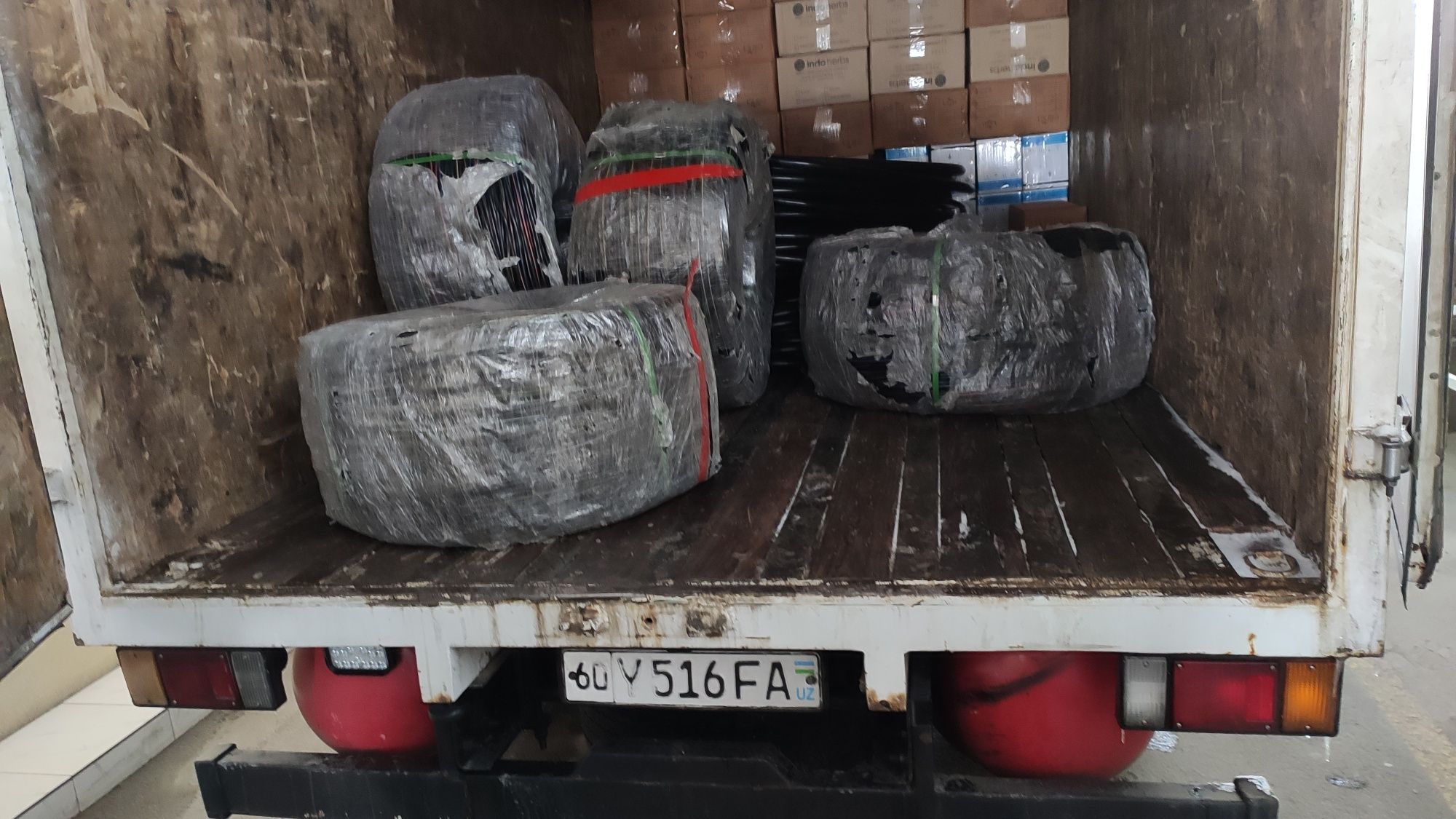 Barcha turdigi sip kabellar mavjud bizda