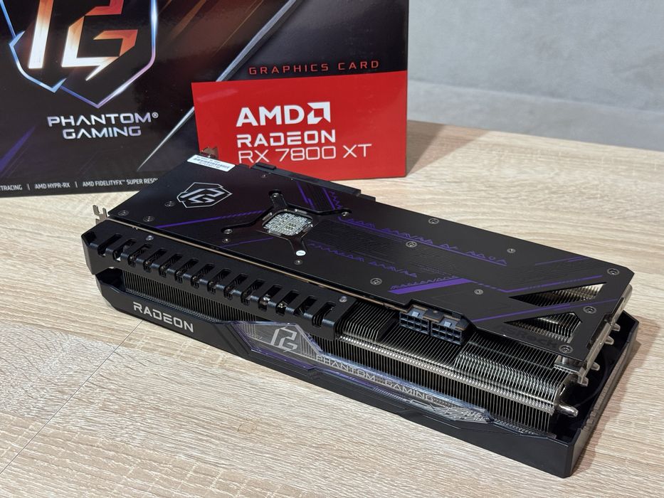 Видео карта Asrock RX 7800 XT 16gb Phantom Gaming