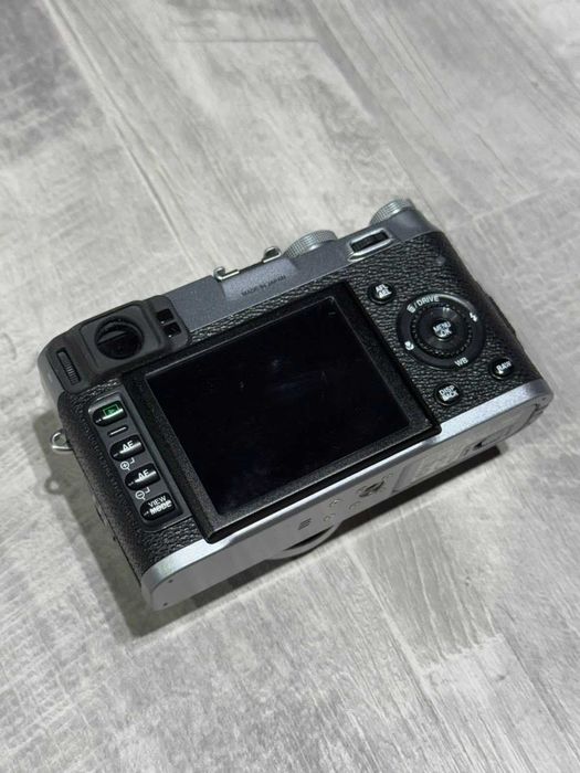 Фотоапарат Fujifilm X100 Classic