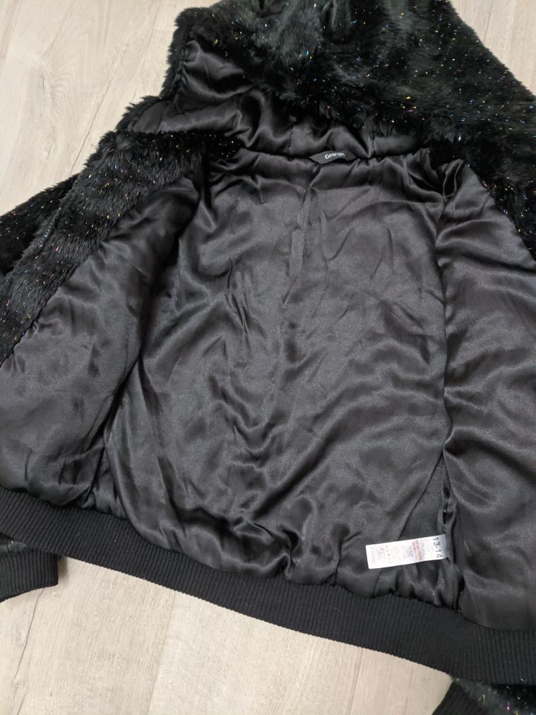Jachetă scurta blană neagră 13-14 ani, XS