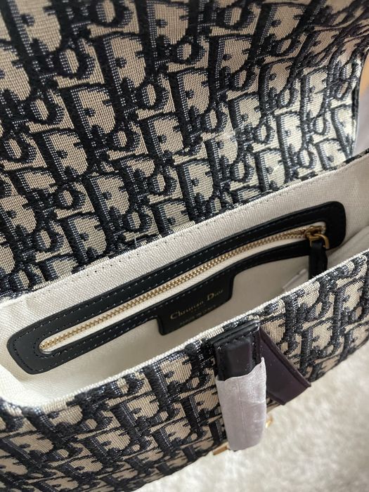 Geanta Dior, nou nouta