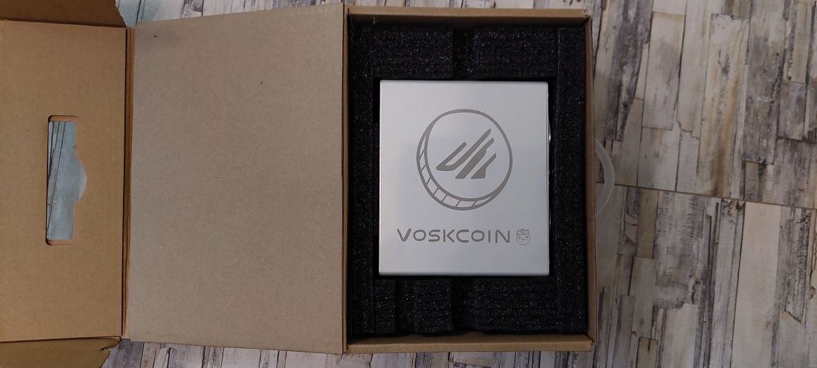 Goldshell MINI-DOGE Asic Miner (Voskcoin Limited Edition)