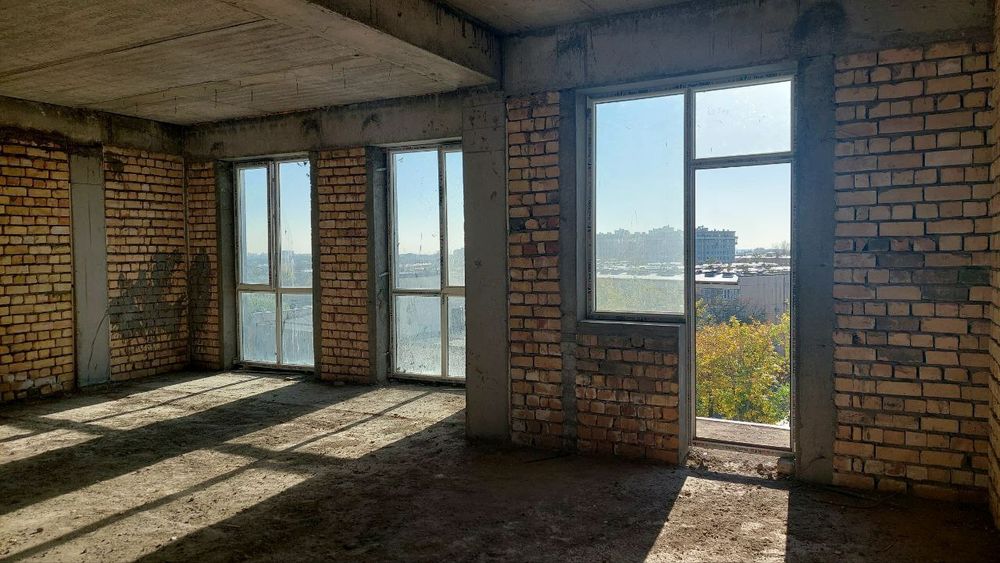 2/5/8 69кв. Базар Кадышева. Конечная.