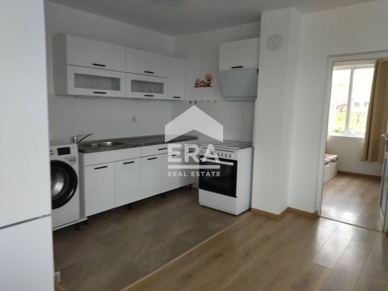 Дава се под наем Къща в с. Бенковски, Област Варна - 113 кв.м за 750 € - Снимка #1