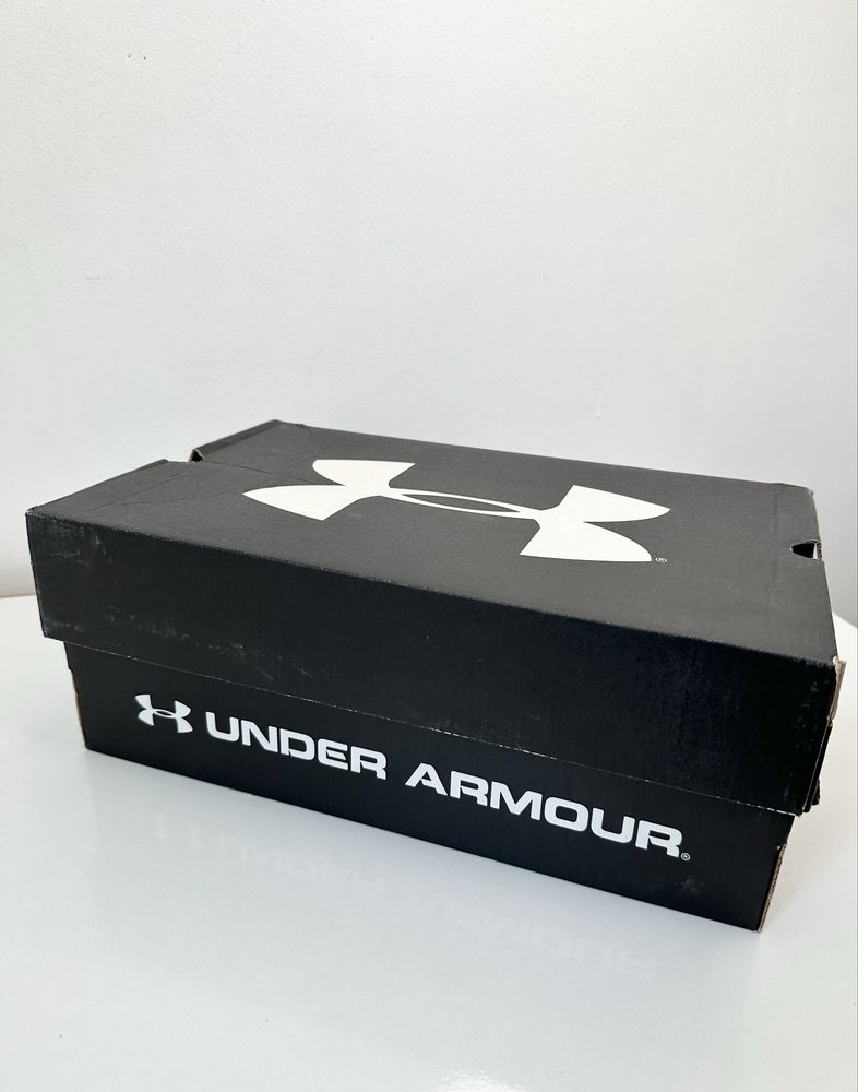 Under Armour Charged 3 Running (44) Маратонки