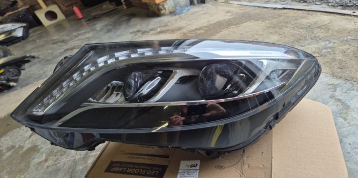 Far stanga 0301276233 / a2229061302 Mercedes-Benz S-Class W222