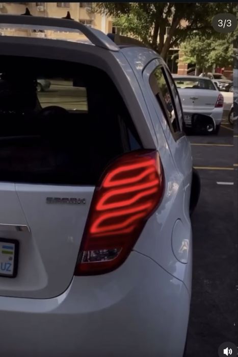 Srochno MERC 221 spark 4 rasm 2chi fara yaxshi xolatda