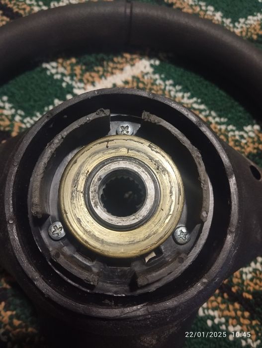 Sipartivni Rol sotiladi