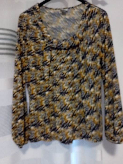 vand bluzite elegante