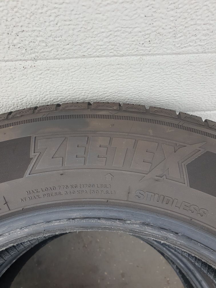 Зимни гуми 2 броя ZETEX WP100 215 60 R16 дот 2322