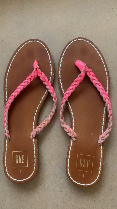 Кожени чехли GAP Номер 39