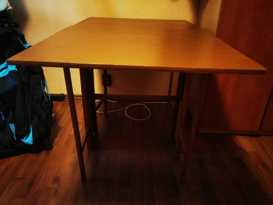 Veche masa extensibila pliabila rabatabila plianta, cuier lemn thonet