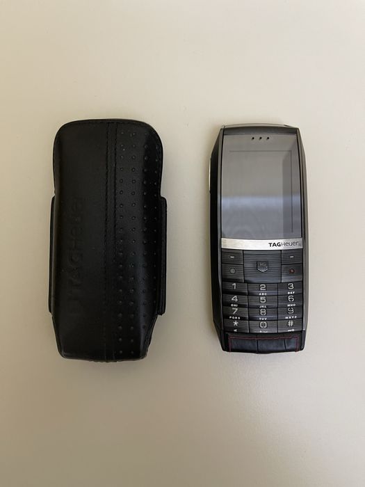 Телефон Tag Heuer