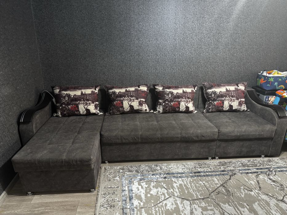 Продается угловой диван