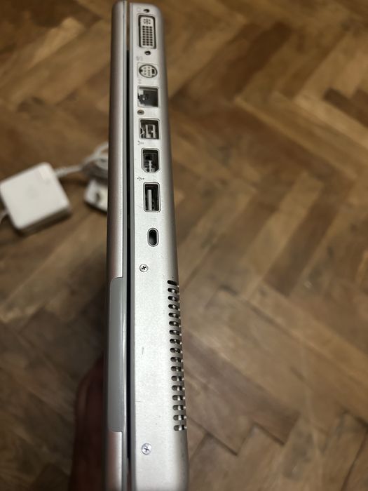 Laptop apple de colectie