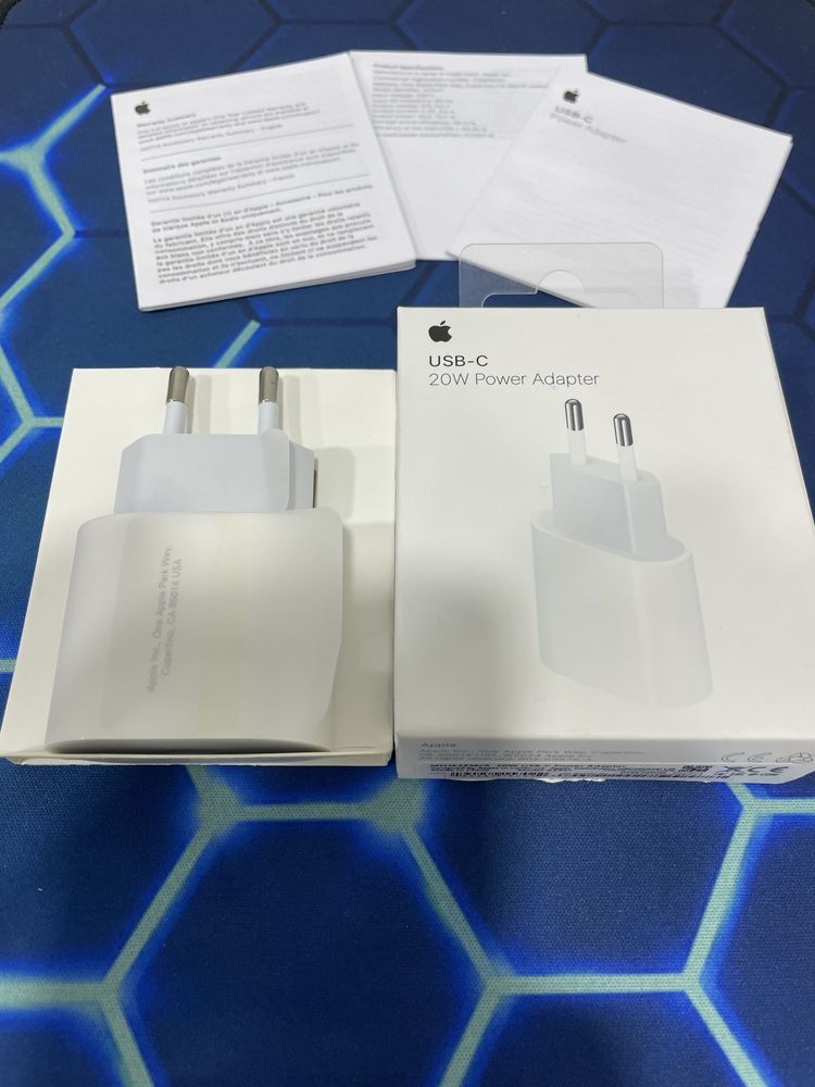 Zaryadka iphone 11 pro radnoy USA |Зарядка айфон Америка| Adapter 20w