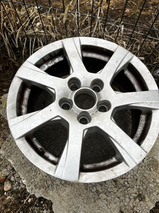 Set 4 Jante aliaj 5*112. Toate sunt in stare buna.