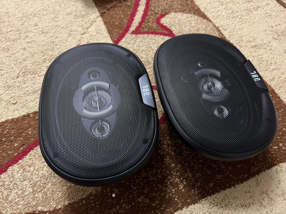 Колонка jbl