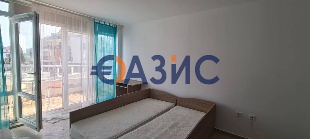 Продава се Едностаен апартамент в Созопол - 42 кв.м за 1405 €/кв.м - Снимка #1