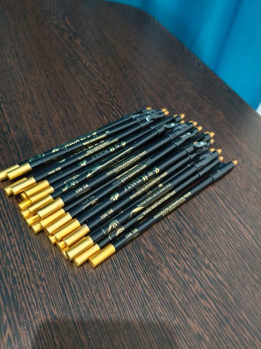 Карандаши для глаз