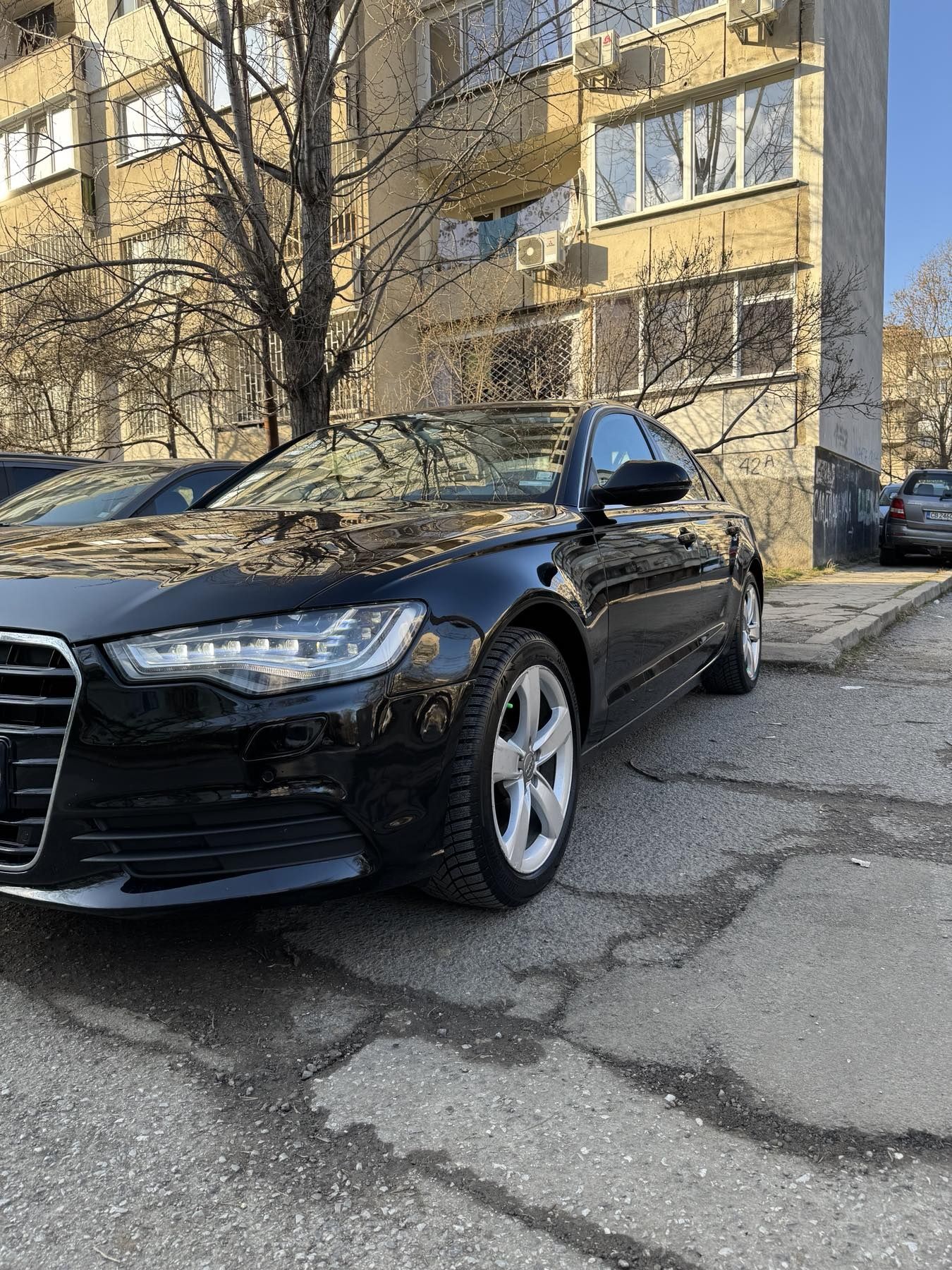Кола Audi A6 2.8 FSI V6 S-tronik quattro