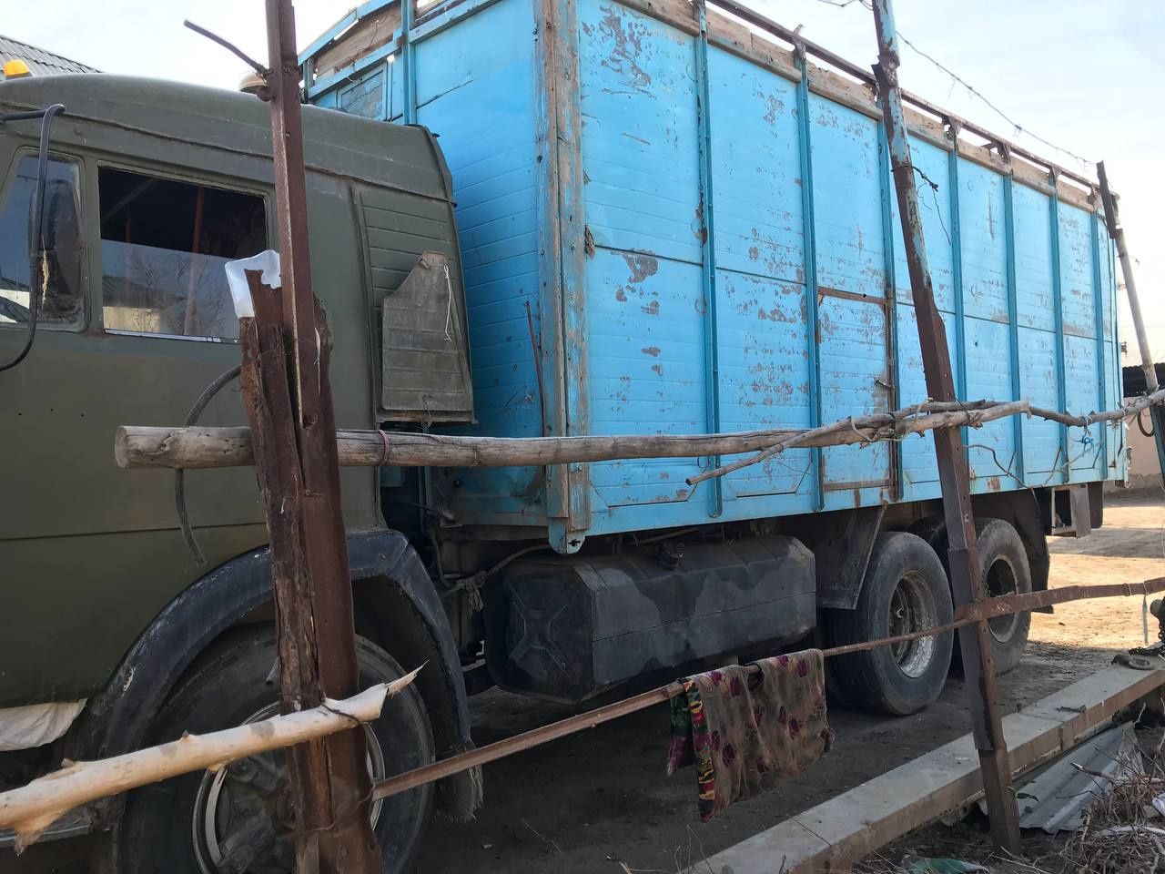 Kamaz bartaboy satiladi