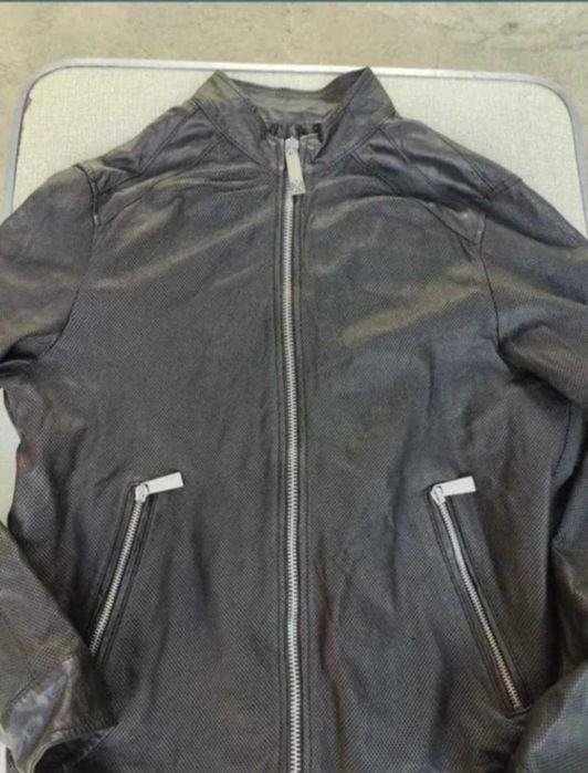 Geaca piele Jhon Richmond masura xs