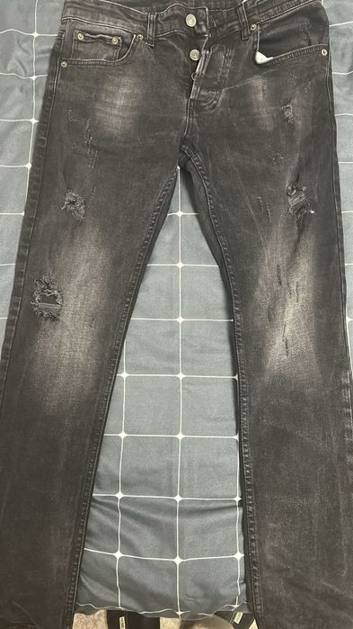 Blugi dsquared2 de barbati