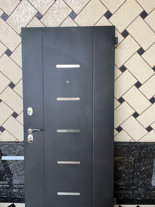 дверь без царапень как новый