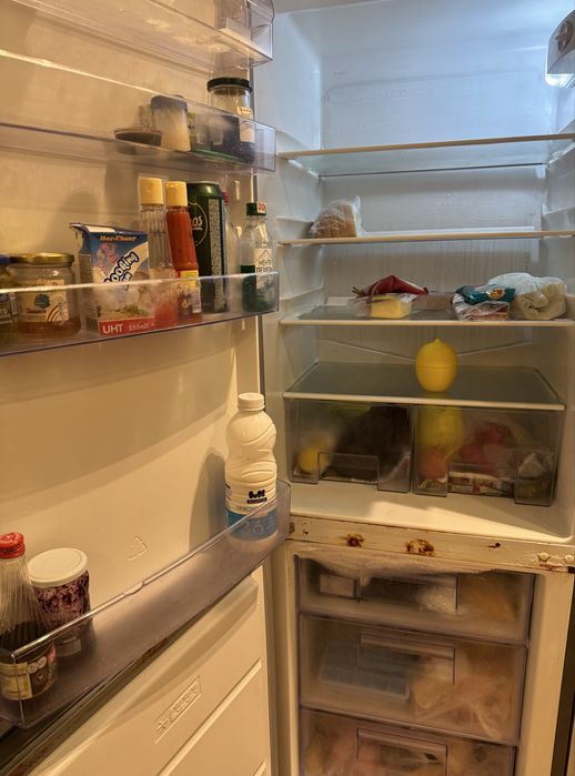 Хладилник Zanussi