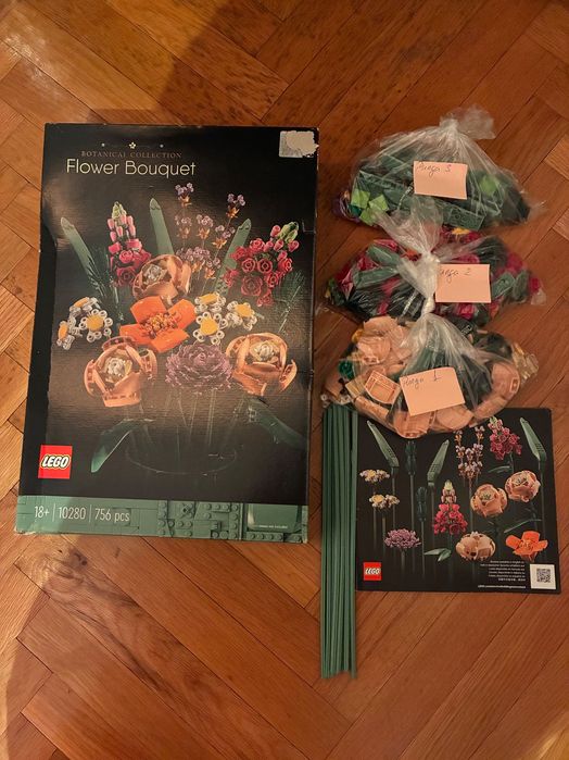 Lego flori neasamblat