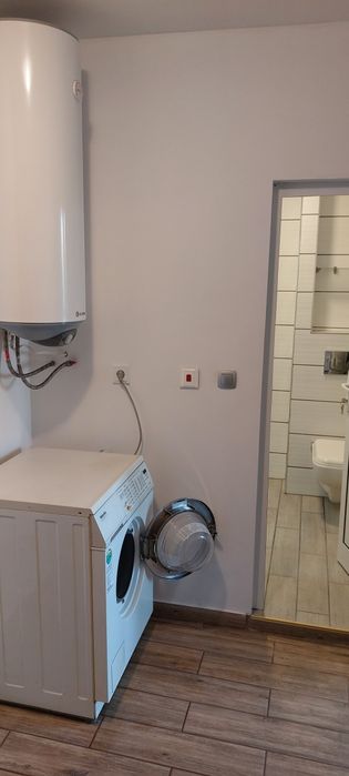 Дава се под наем Едностаен апартамент в Пазарджик, Окръжна болница - 47 кв.м за 214.2 € - Снимка #14