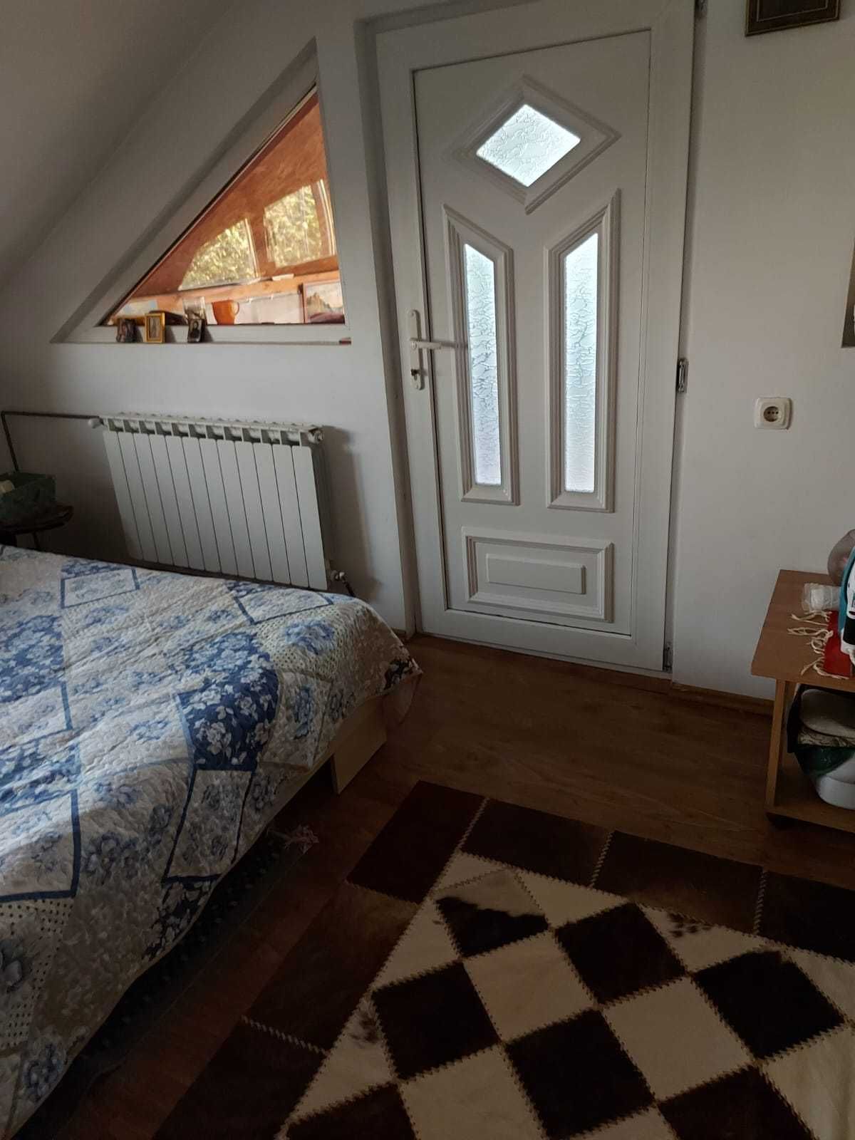 Casă în Bolintin-Deal – 2 camere, curte 250 mp, aproape de București
