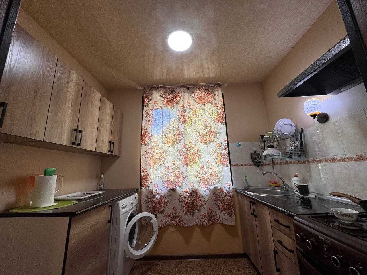 ул.Саламатина кафе Эвос 1-комн 2/4 38 м² чистая мебель техника