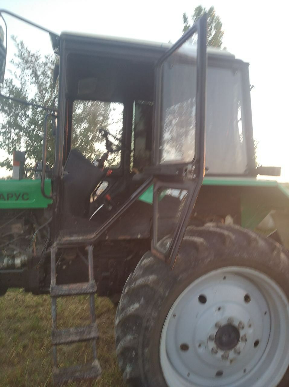 Belarus mtz 80 x