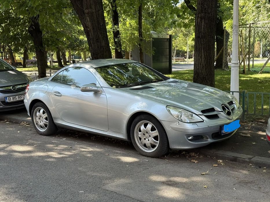 Mercedes-Benz SLK Stare buna dpdv tehnica, cf. varstei / Mici imperfectiuni la exterior