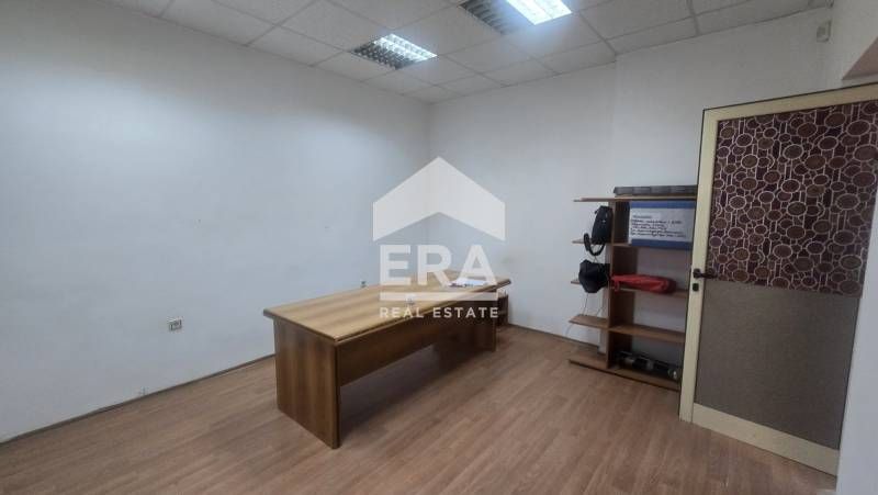 Ексклузевно! Ера Тера продава тристаен апартамент, в непосредствена бл
