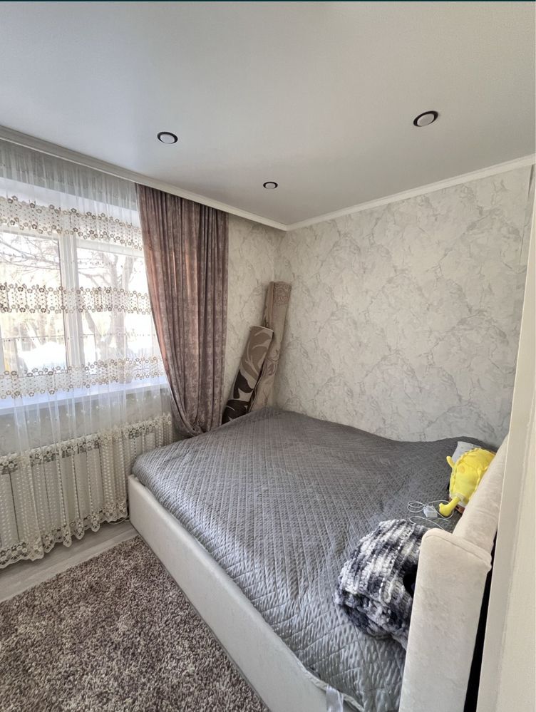 Продам 2х комнотную квартиру