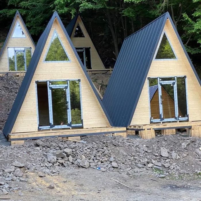 Case de vânzare la cheie