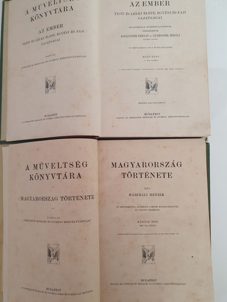 De vânzare cărți în limba maghiara