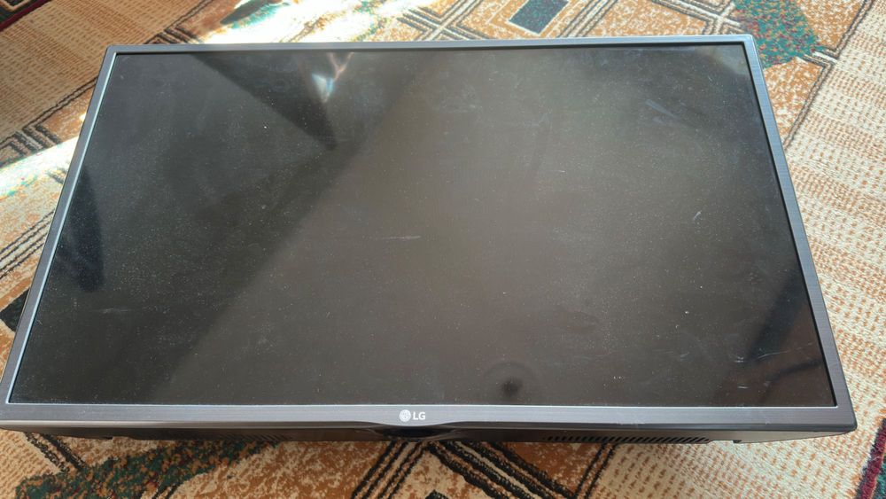 Продам Телевизор Lg 32LH512U