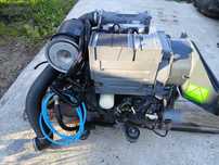 Motor Deutz în doua pistoane