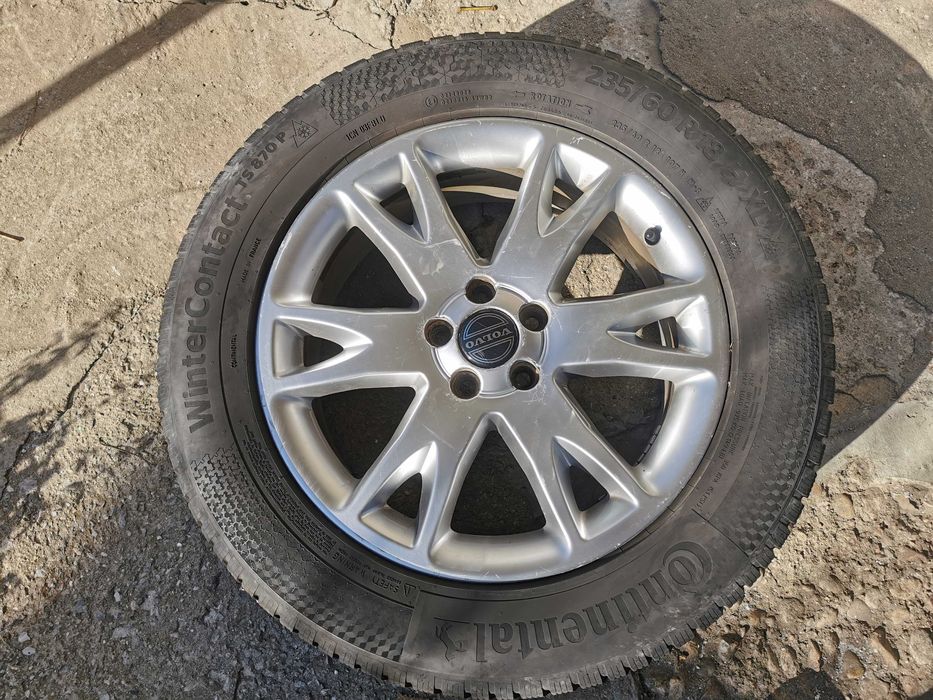 Зимни гуми с оригинални джанти volvo xc90 18"