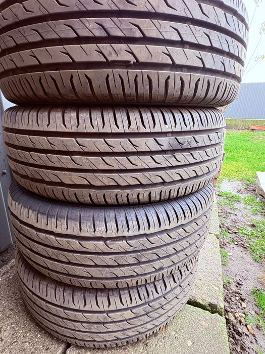 Anvelope vara 215/60/16 Semperit 2025