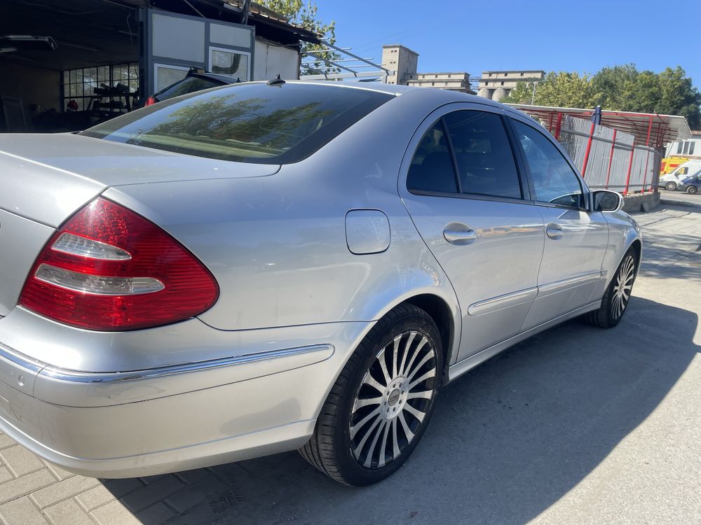 Мерцедес Е 320 Газ/ Бензин Автоматик