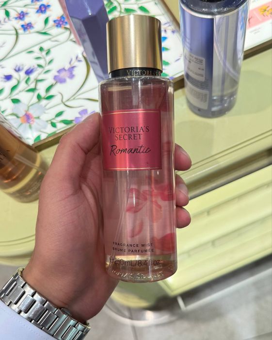 Оригинальные парфюмированные спреи Victoria’s Secret
